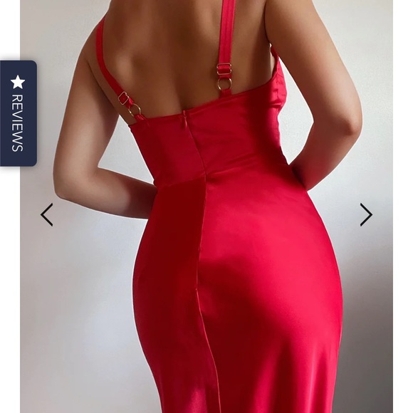 Runaway the Label - Kelsi midi dress in Red colour. Size M, US 6. - Picture 2 of 8